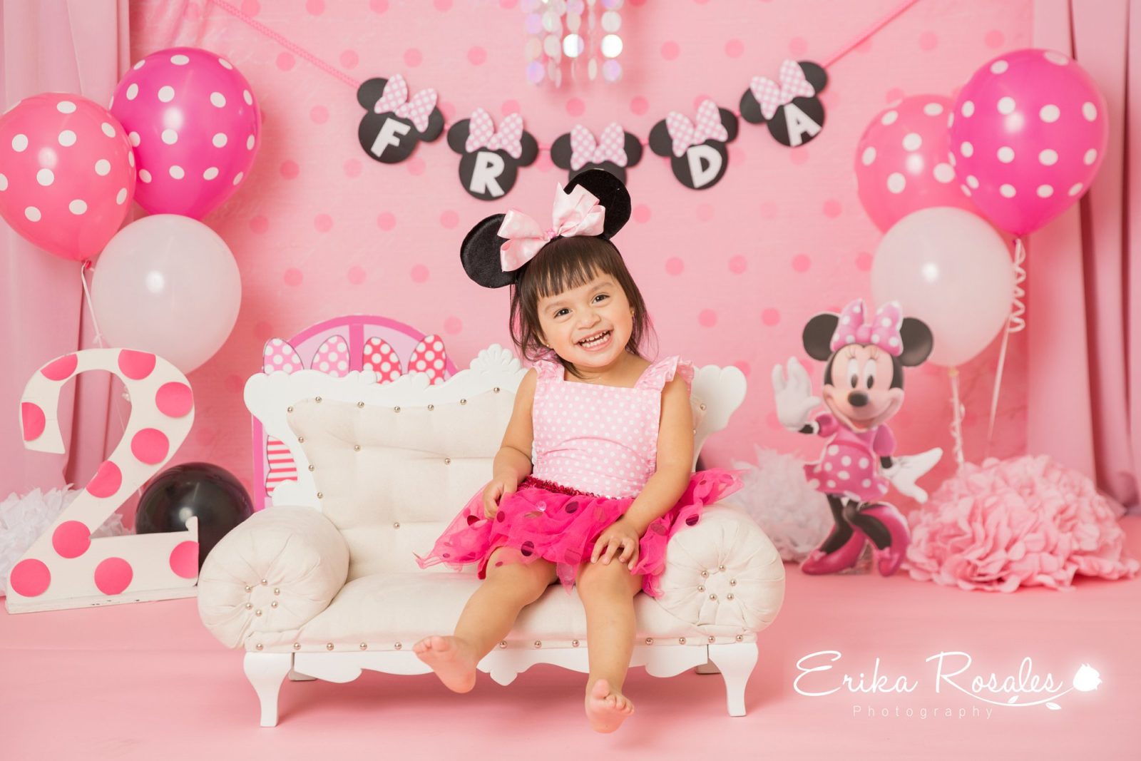 Erika Rosales Houston | Newborn-Smash Cake Maternity Photographer