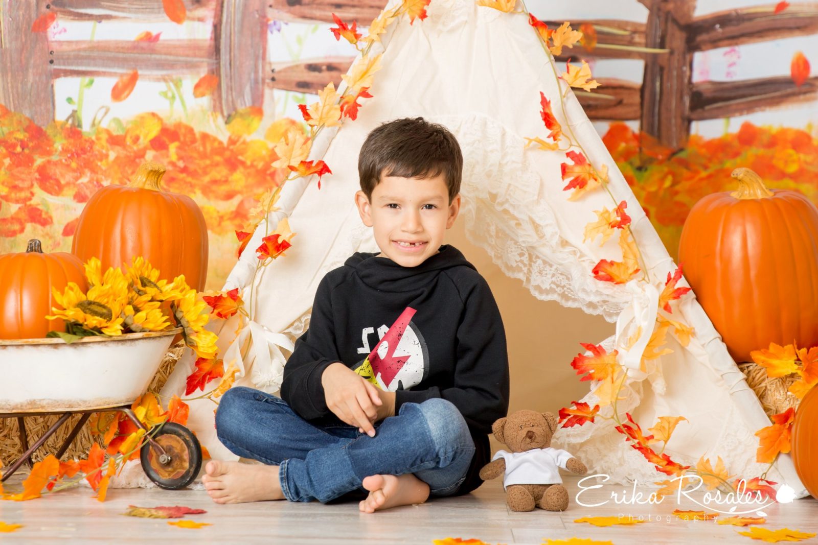 Erika Rosales New York Photo Studio | Family Portrait Studio in Bronx NY