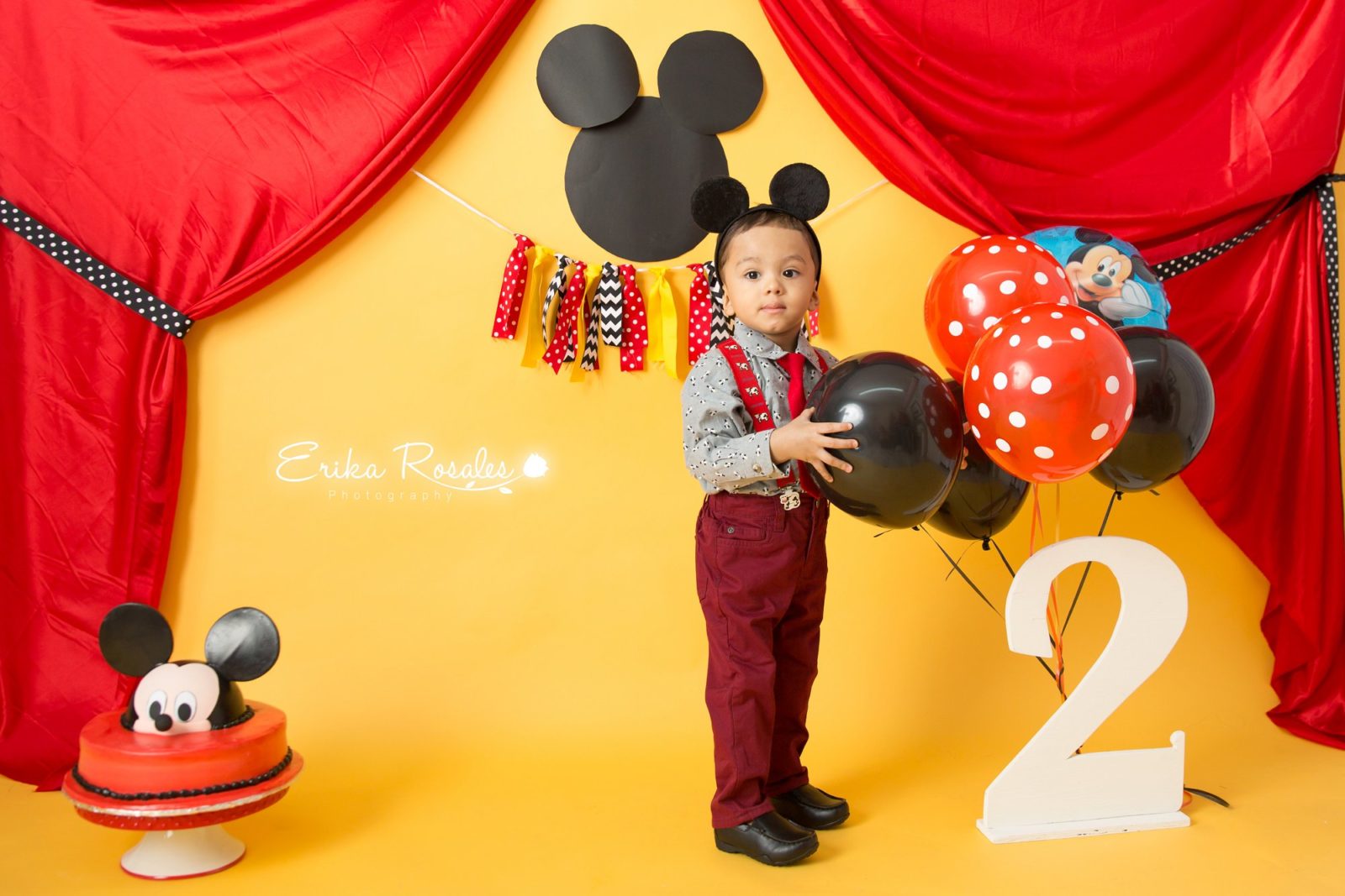 Erika Rosales New York Photo Studio | Family Portrait Studio in Bronx NY