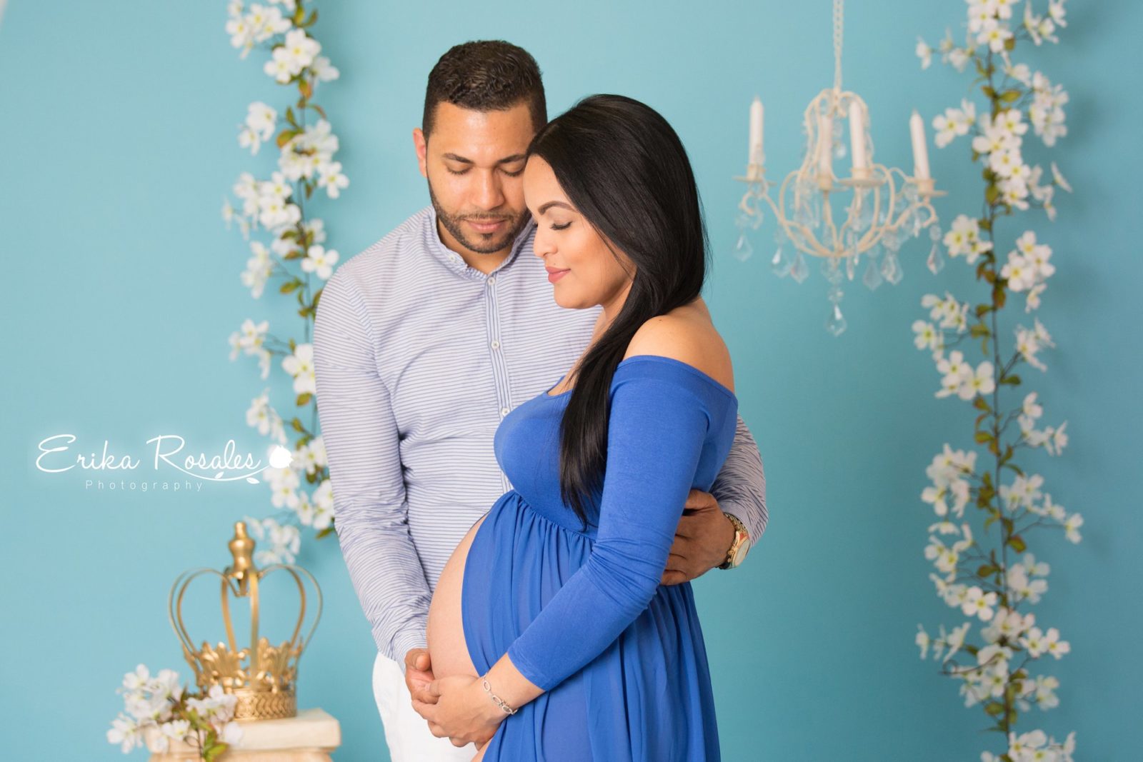 Erika Rosales Houston | Newborn-Smash Cake Maternity Photographer