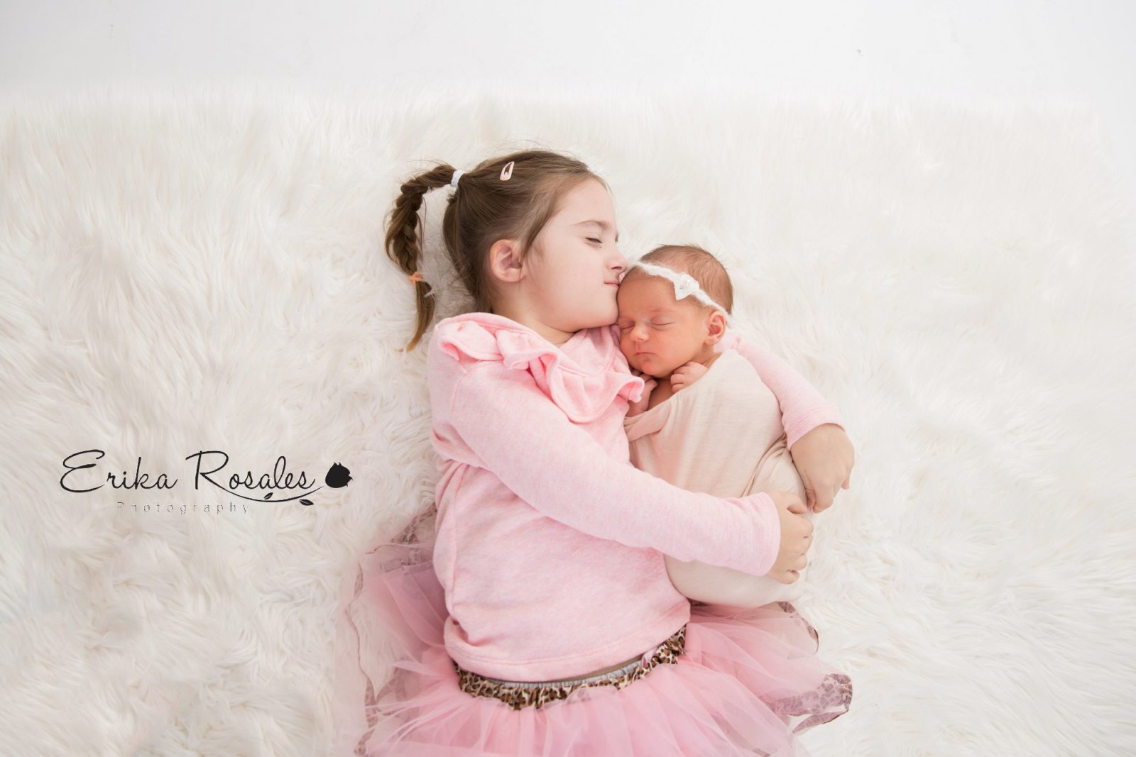 Erika Rosales New York Photo Studio | Family Portrait Studio in Bronx NY