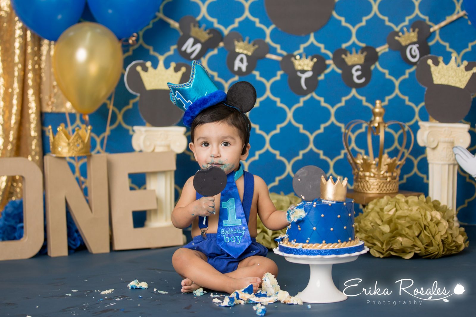 Erika Rosales Houston | Newborn-Smash Cake Maternity Photographer