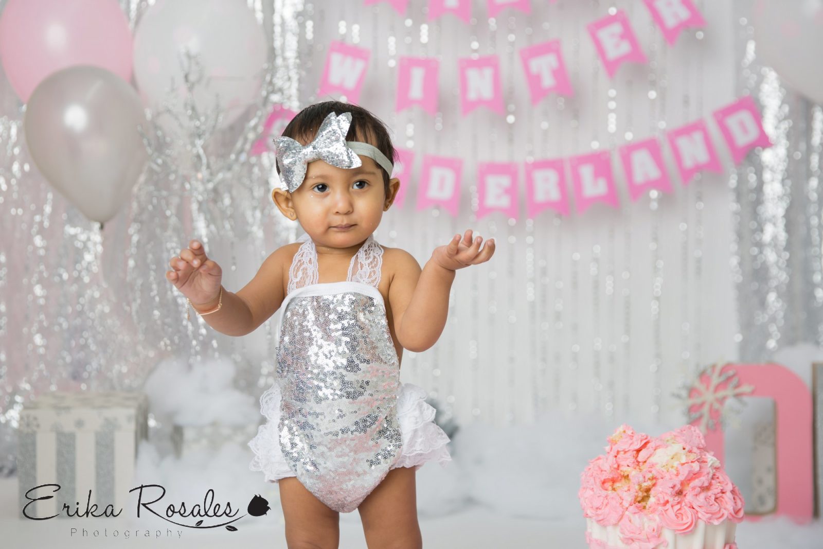 Erika Rosales Houston | Newborn-Smash Cake Maternity Photographer