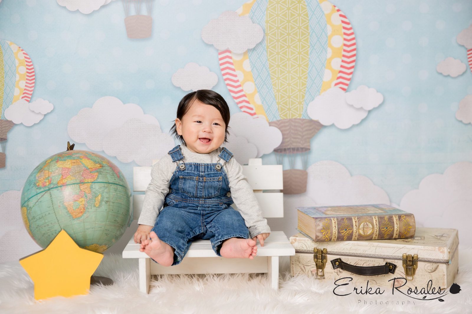 Erika Rosales Houston | Newborn-Smash Cake Maternity Photographer