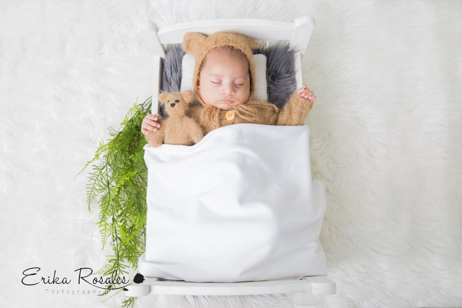 Erika Rosales New York Photo Studio | Family Portrait Studio in Bronx NY