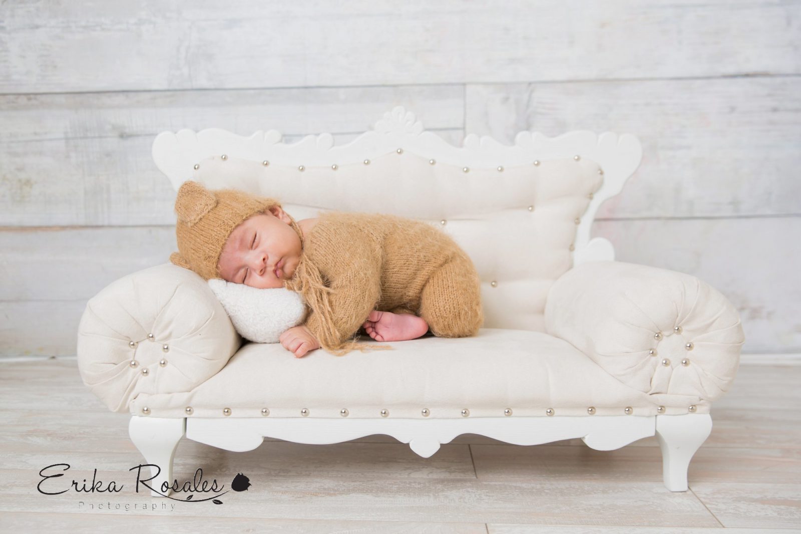 Erika Rosales New York Photo Studio | Family Portrait Studio in Bronx NY