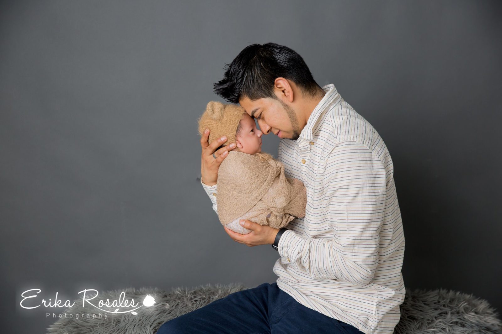 Erika Rosales New York Photo Studio | Family Portrait Studio in Bronx NY