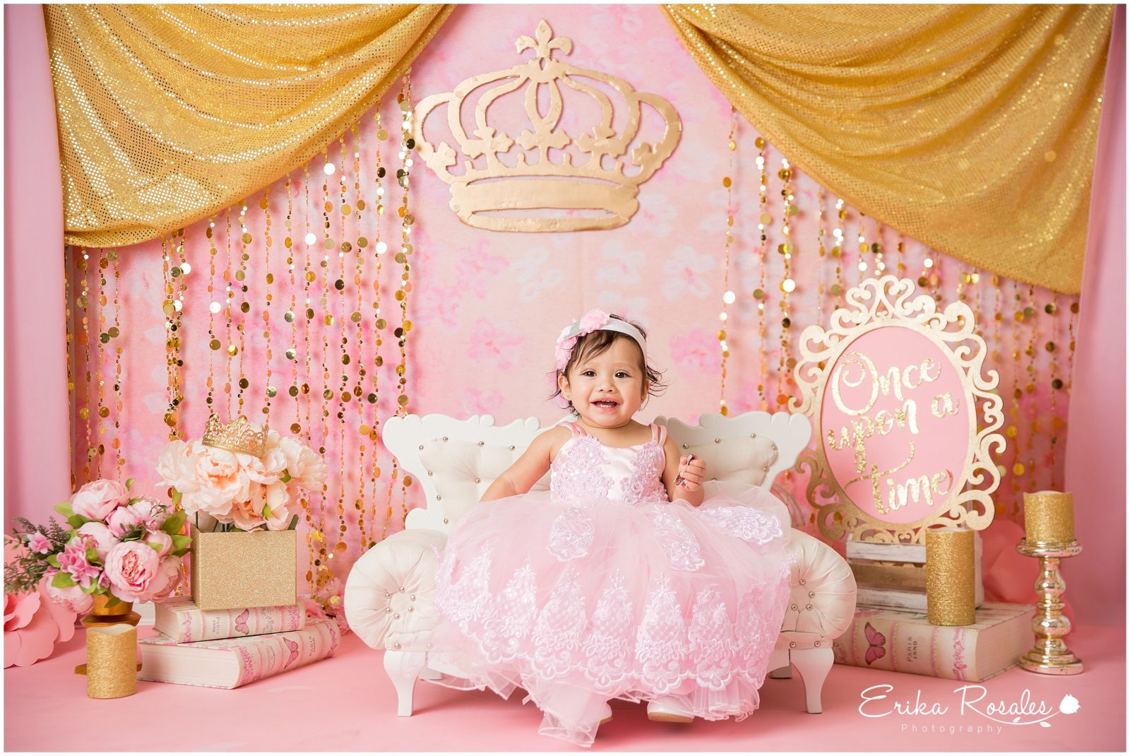 Erika Rosales Houston | Newborn-Smash Cake Maternity Photographer