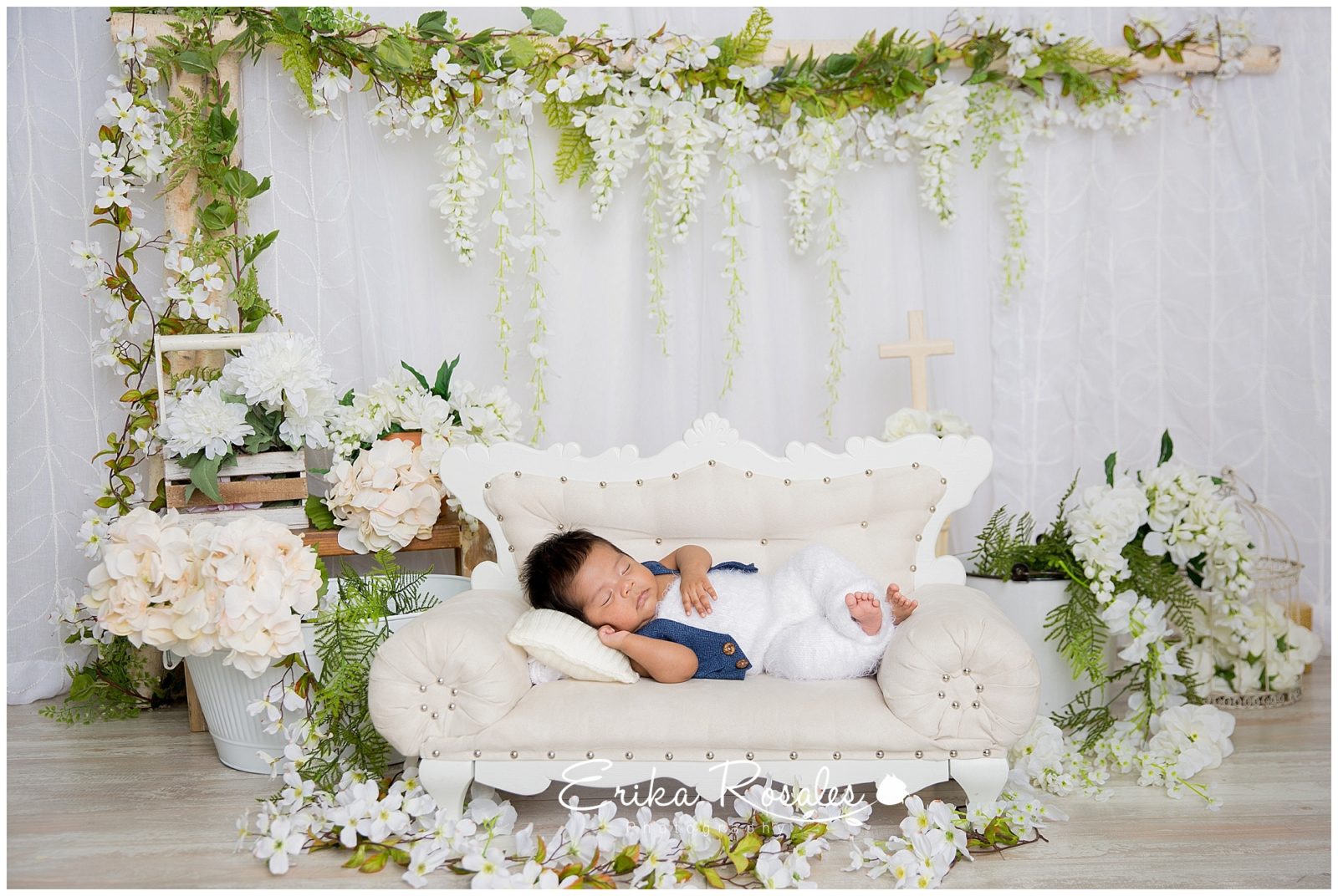 Erika Rosales Houston | Newborn-Smash Cake Maternity Photographer