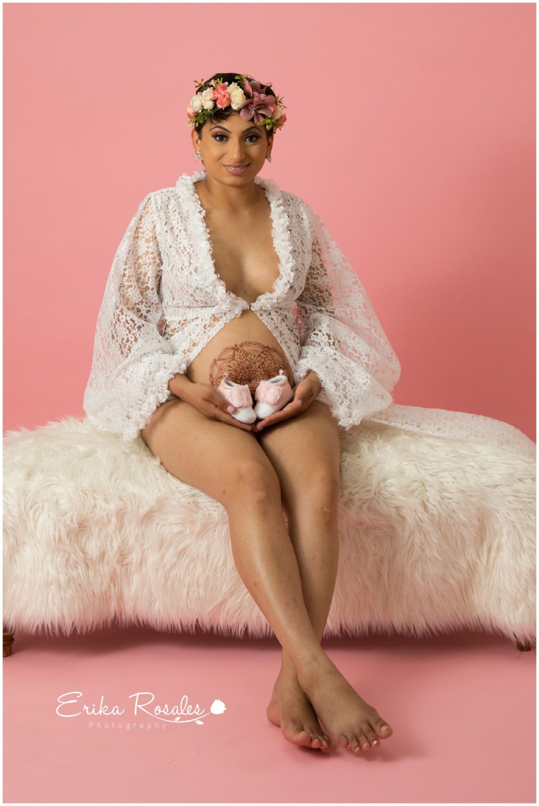 Erika Rosales Houston | Newborn-Smash Cake Maternity Photographer