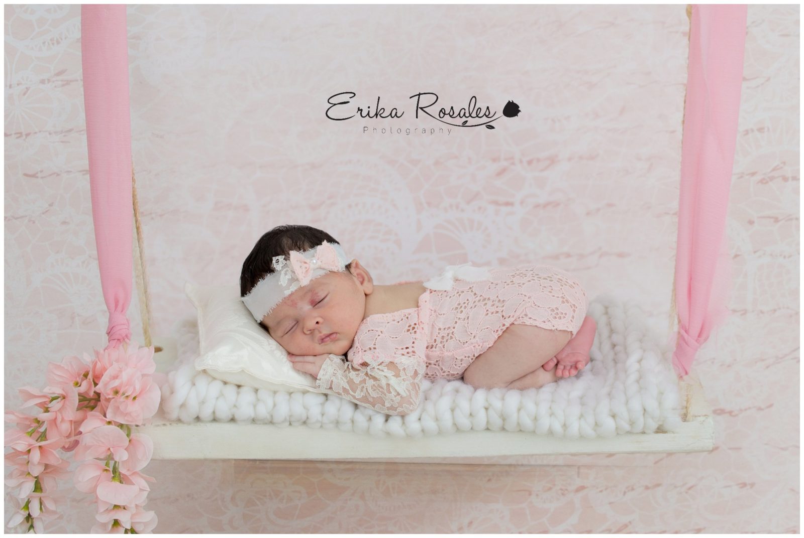 Erika Rosales Houston | Newborn-Smash Cake Maternity Photographer