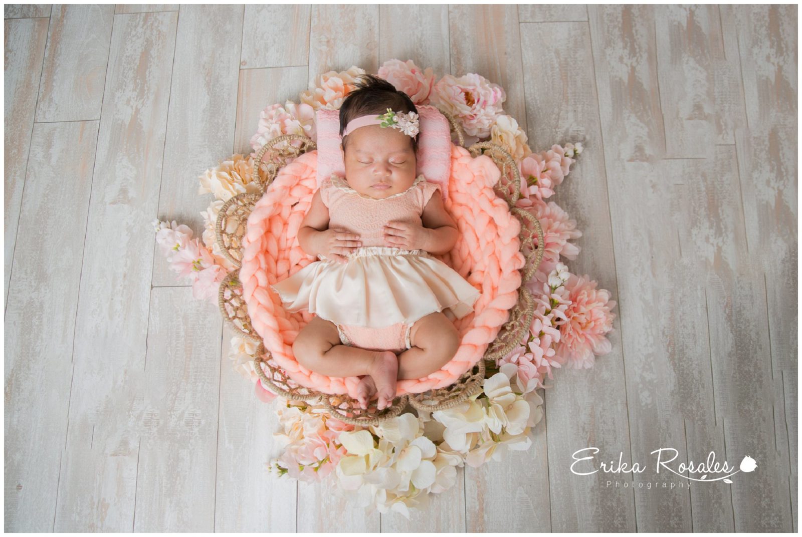 Erika Rosales New York Photo Studio | Family Portrait Studio in Bronx NY