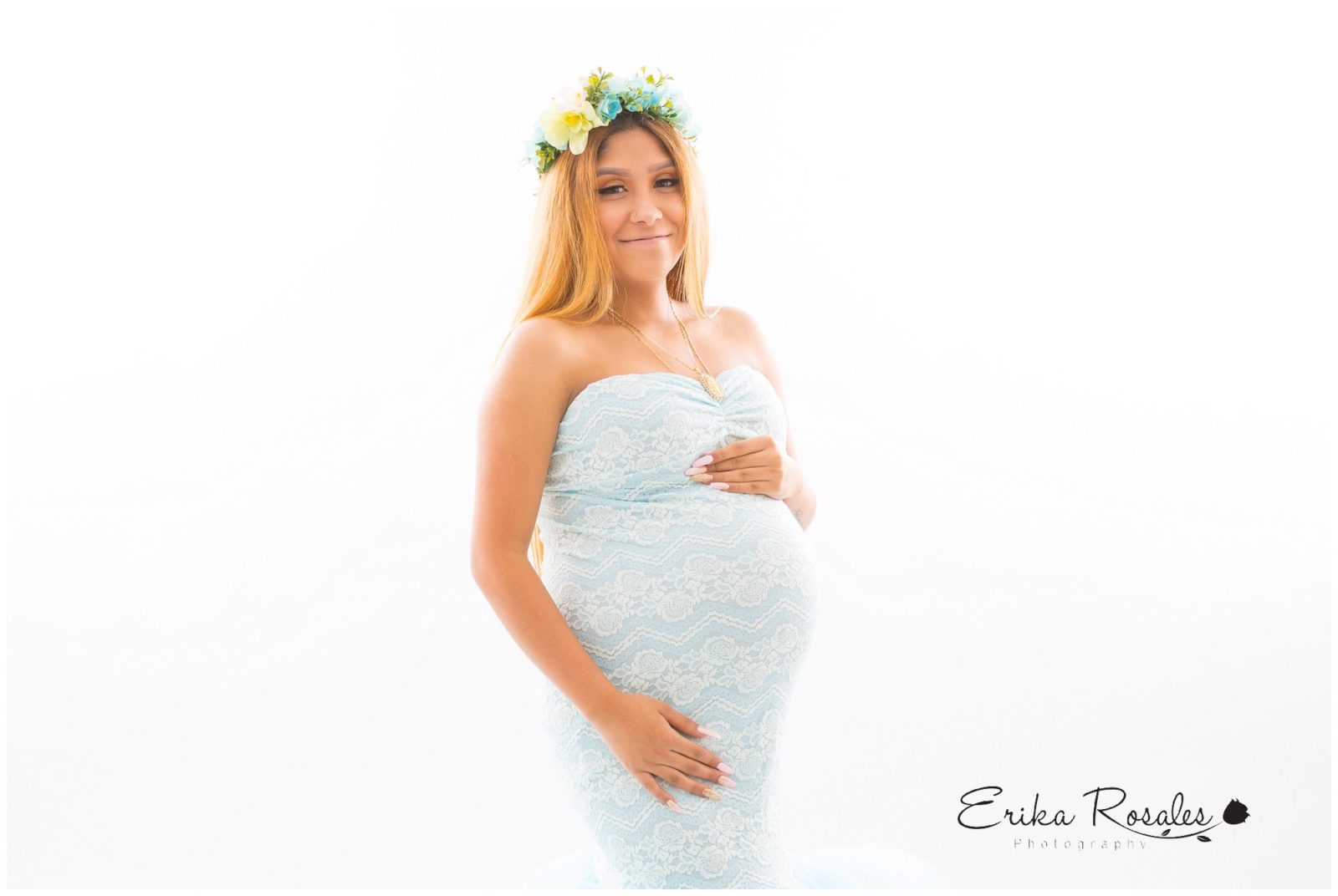 Erika Rosales New York Photo Studio | Family Portrait Studio in Bronx NY