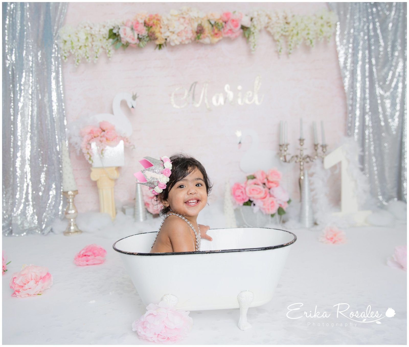 Erika Rosales Houston | Newborn-Smash Cake Maternity Photographer