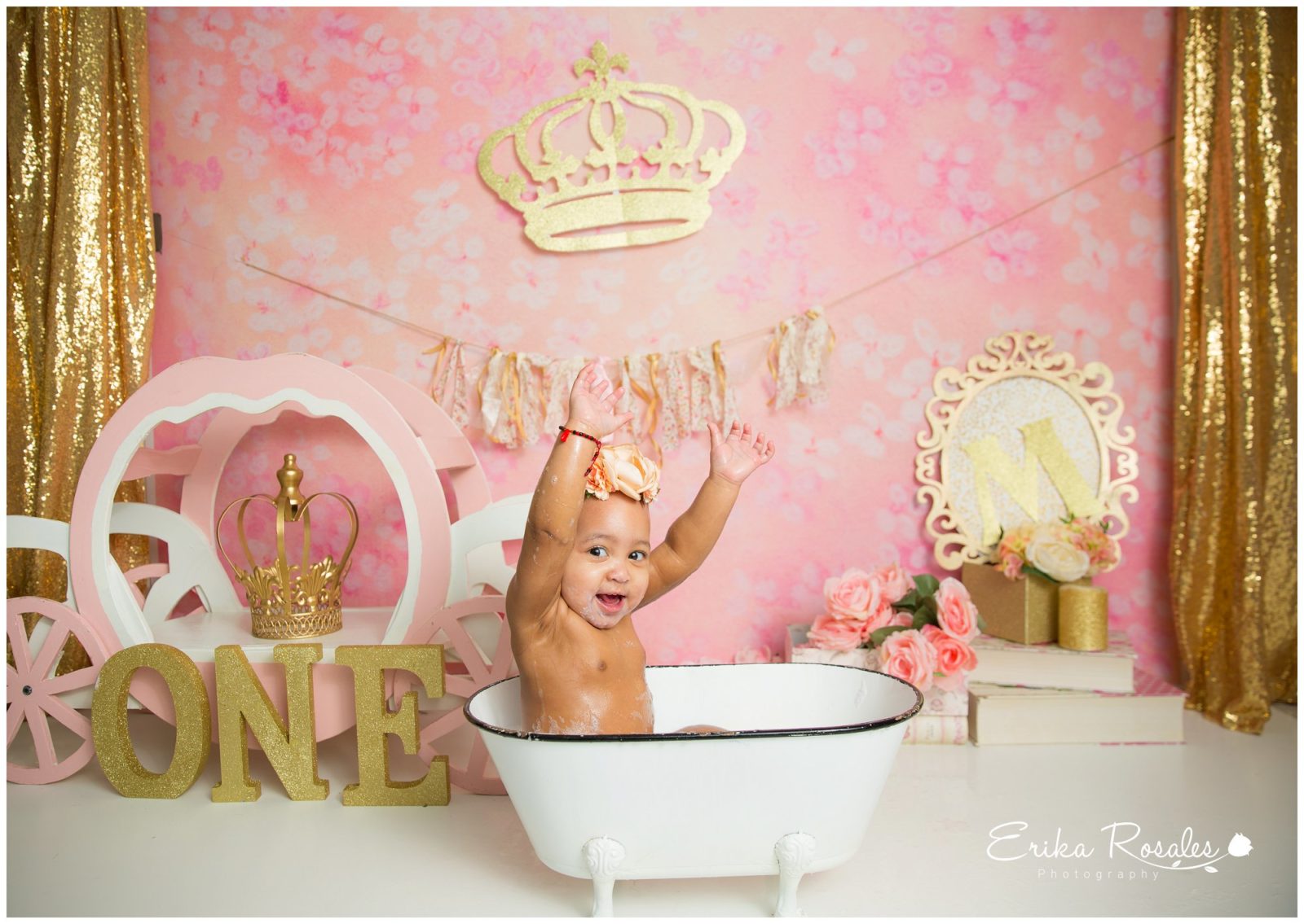 Erika Rosales Houston | Newborn-Smash Cake Maternity Photographer