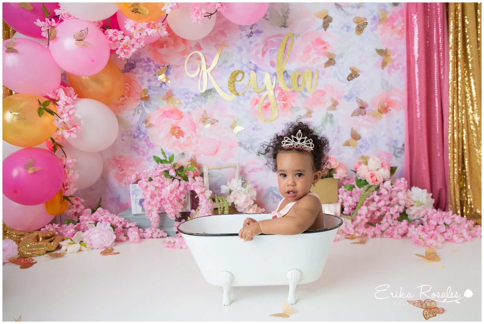 Erika Rosales Houston | Newborn-Smash Cake Maternity Photographer