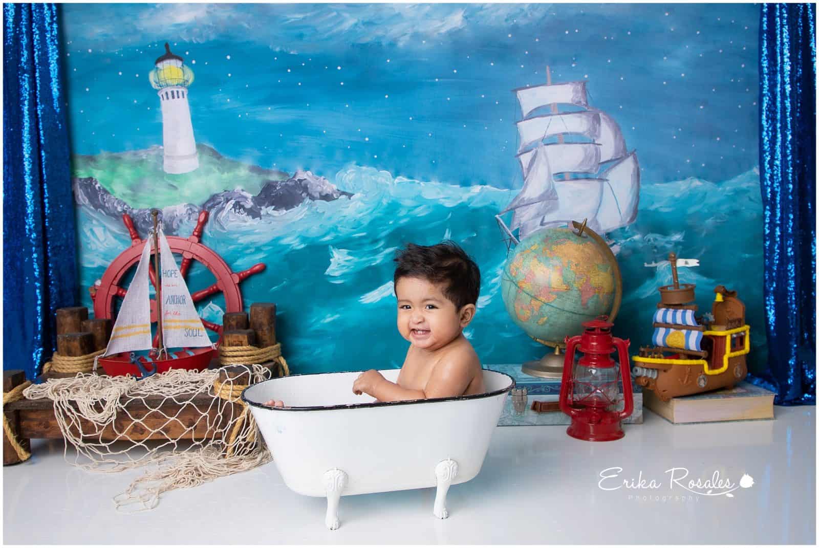 Erika Rosales Houston | Newborn-Smash Cake Maternity Photographer