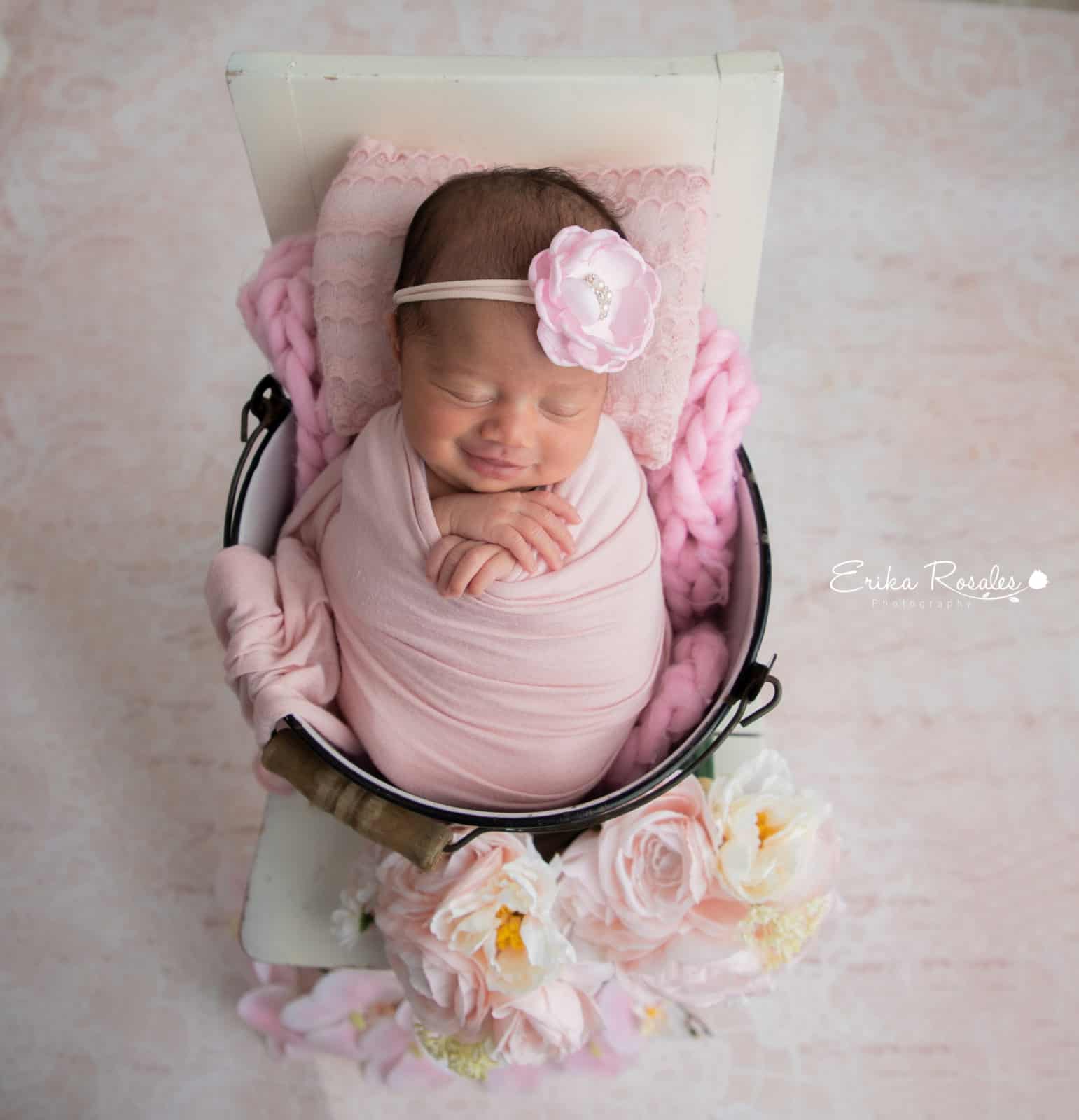 Erika Rosales Houston | Newborn-Smash Cake Maternity Photographer