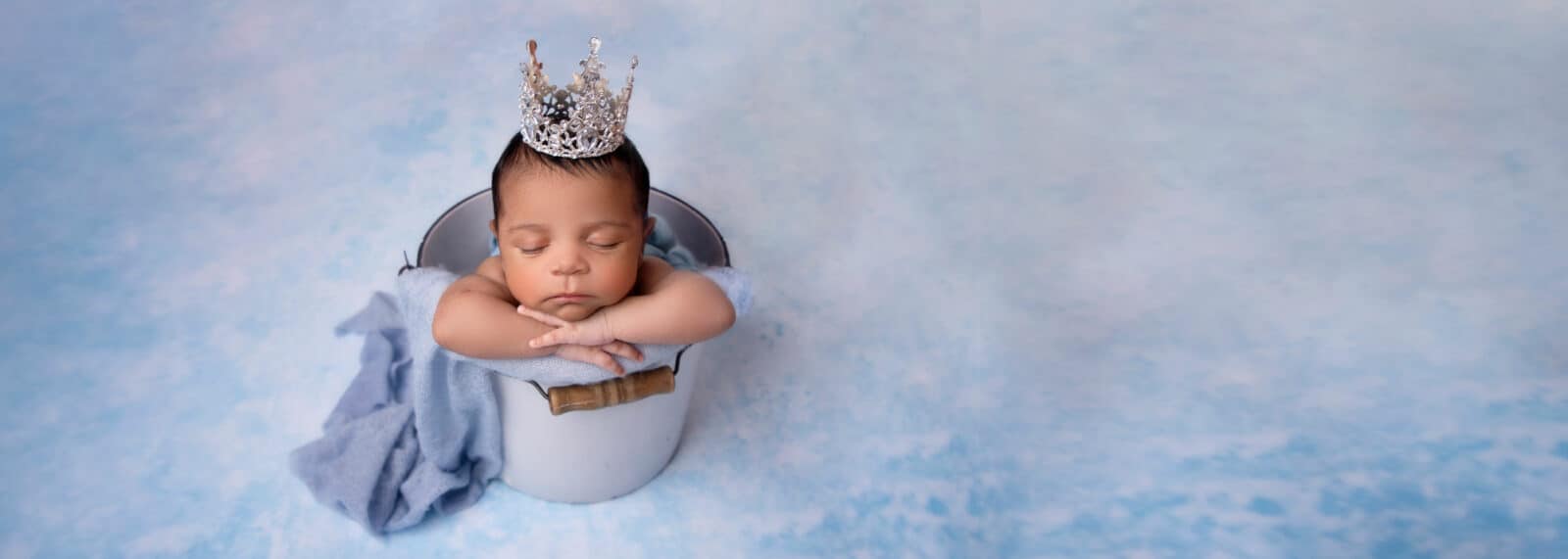 Erika Rosales Houston | Newborn-Smash Cake Maternity Photographer